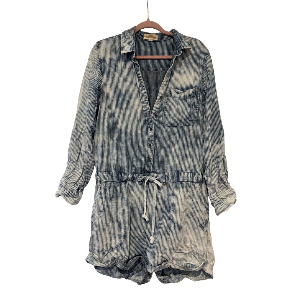 Anthropologie Cloth & Stone jumpsuit romper sz M‎ long sleeve shorts II